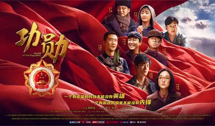 新视觉影吧活页封面二 城市夜色的光影采样